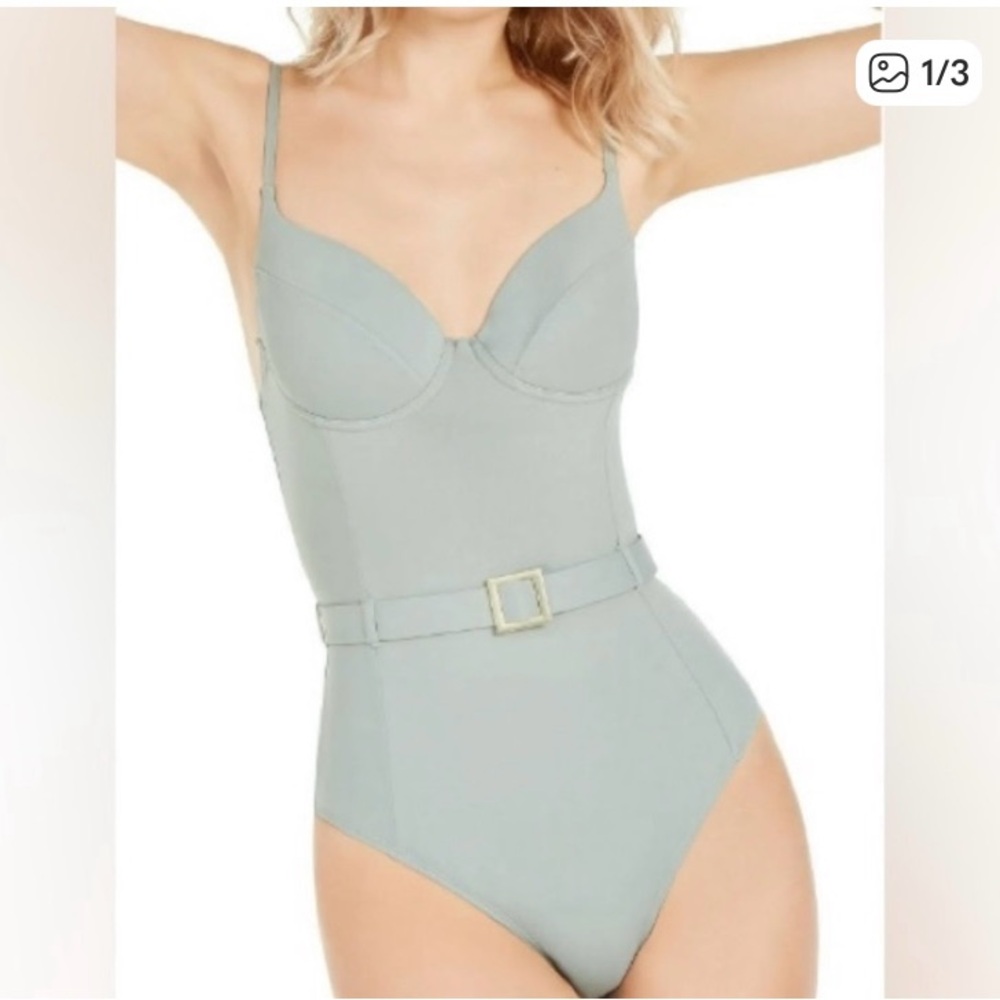 WeWoreWhat Olive green Daniella one piece swimsuit. Size Small